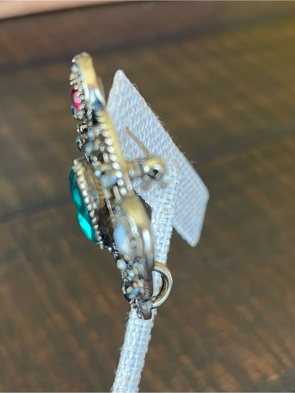 Vintage-Inspired Brooch Pin - NWOT